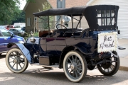 OLD CAR